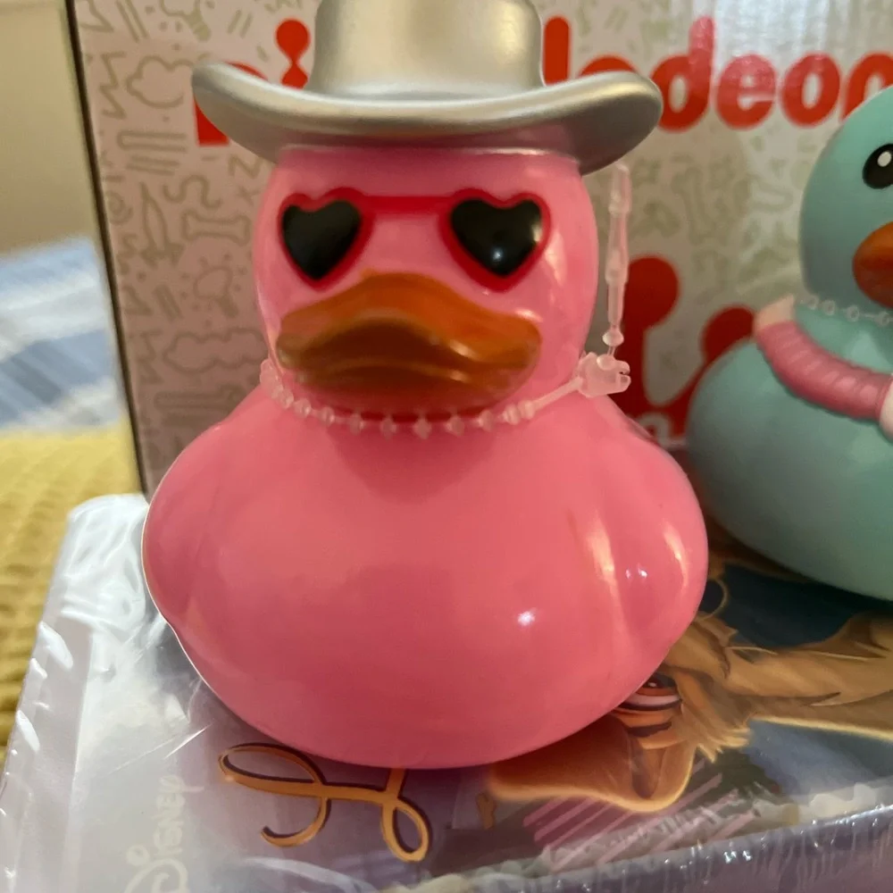 Target Bullseye Valentines Collectible Duck Set of 2 NWT